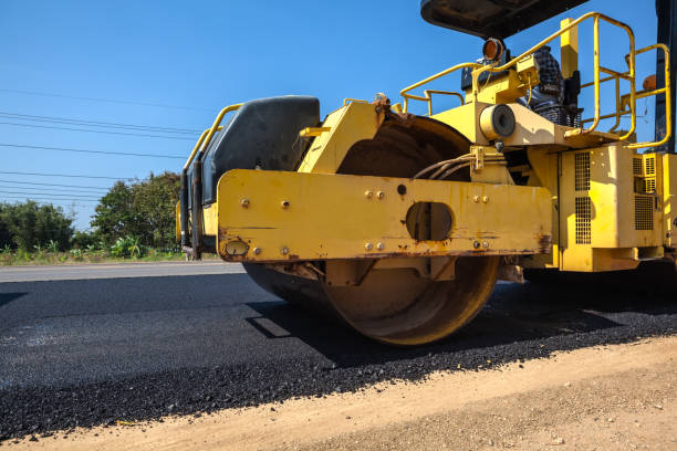 Best Concrete Paver Driveway  in Comstock Northwest, MI